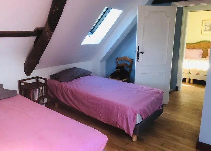 Carnac: Maison Chaleureuse, Calme Proche Plages